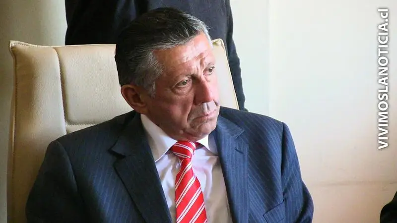 Alcalde de Rauco: “no corresponde que la senadora haga trampa a los Radicales”