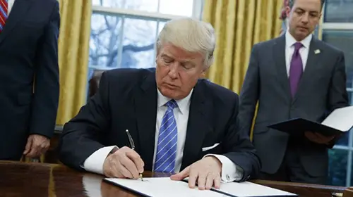 Trump dona tres meses de sueldo al servicio de parques nacionales