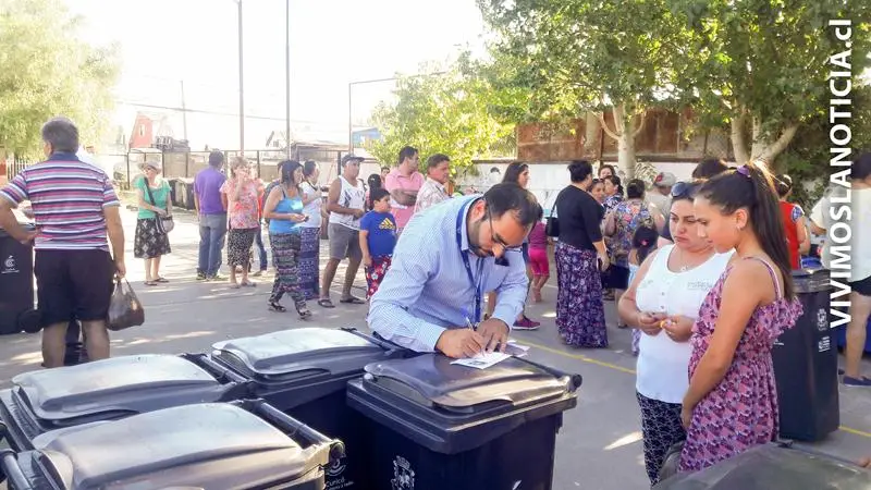 Entregaron nuevos contenedores de basura en Santa Fe