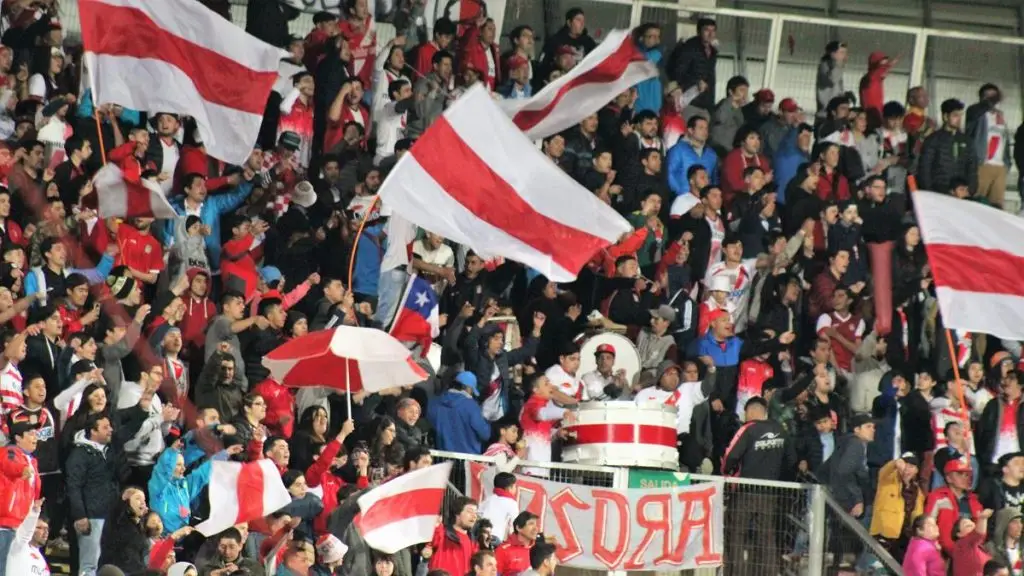 Hinchada sobre crisis que vive Curicó Unido:  “Solo pedimos transparencia”