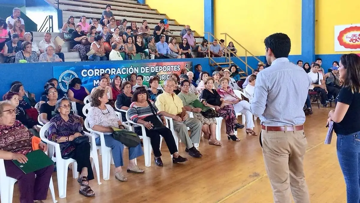 Capacitan a dirigentes deportivos en postulación de proyectos
