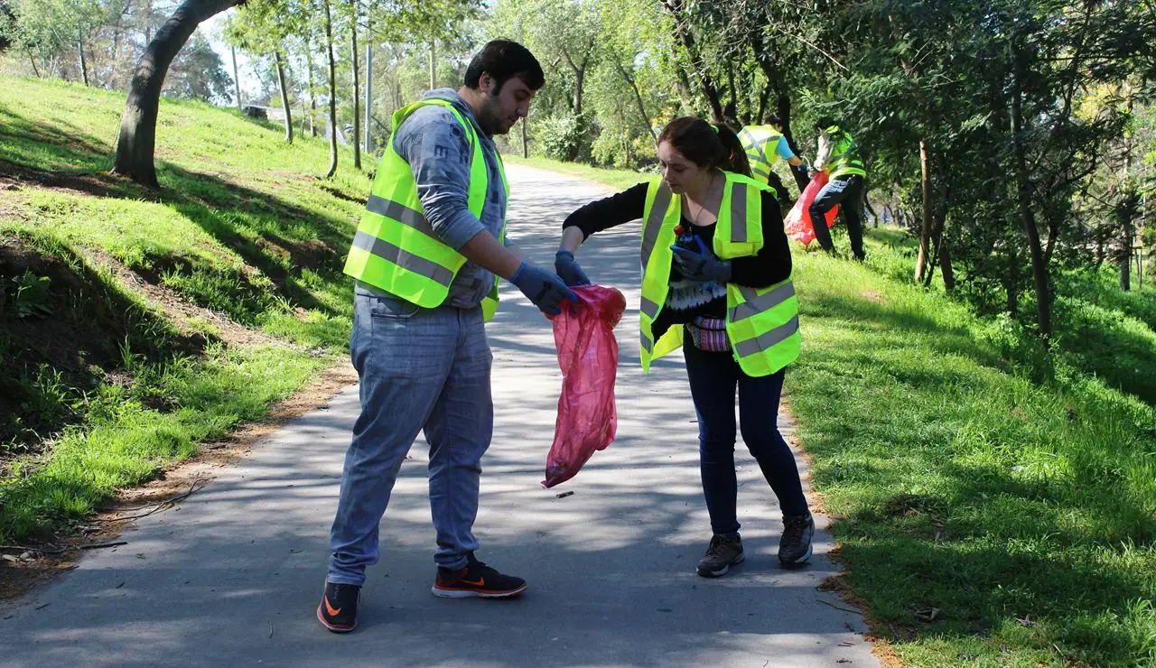 Convocan a voluntarios para operativo de limpieza en el Parque Cerro Condell