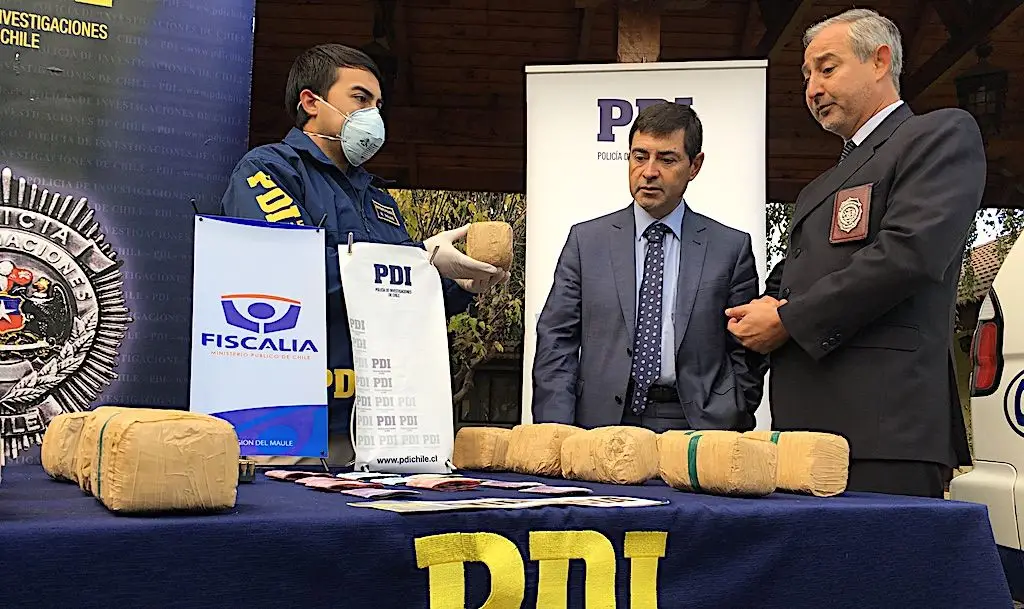 Incautan 94 kilos de pasta base en Curicó