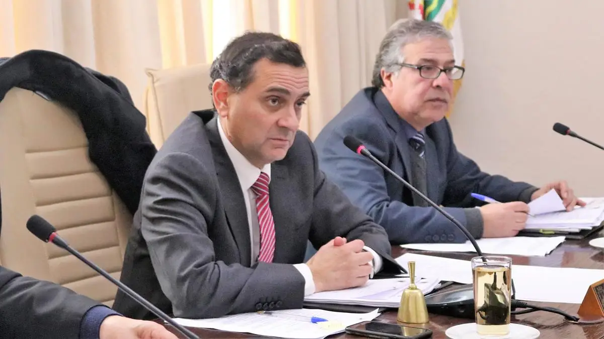 Municipio fortalecerá limpieza de canales rurales y urbanos de Curicó