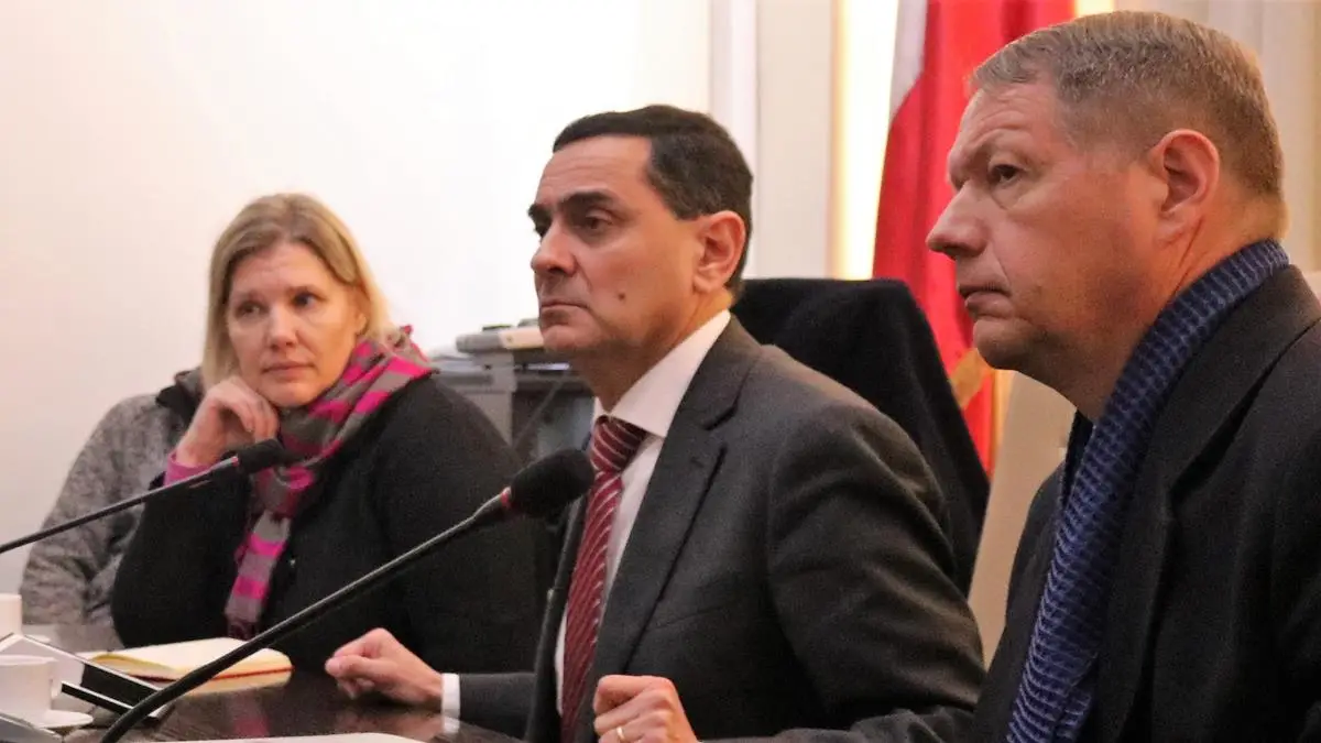 Finlandeses interesados en convertir nuestros residuos en energía