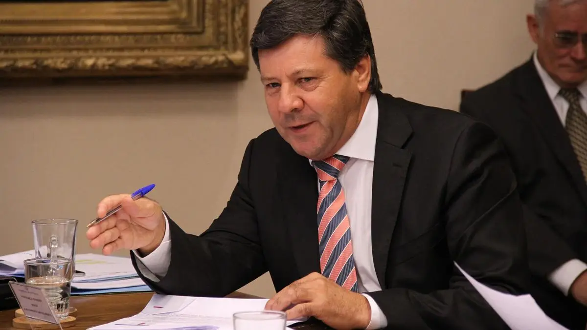 Senador Castro sobre acuerdo constituyente: “no representan el sentir de toda la ciudadanía”