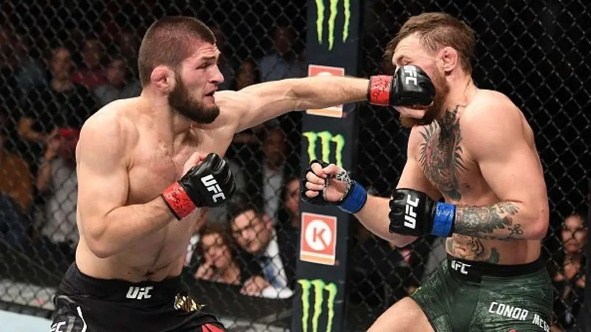 Khabib apabulló a McGregor en una pelea memorable