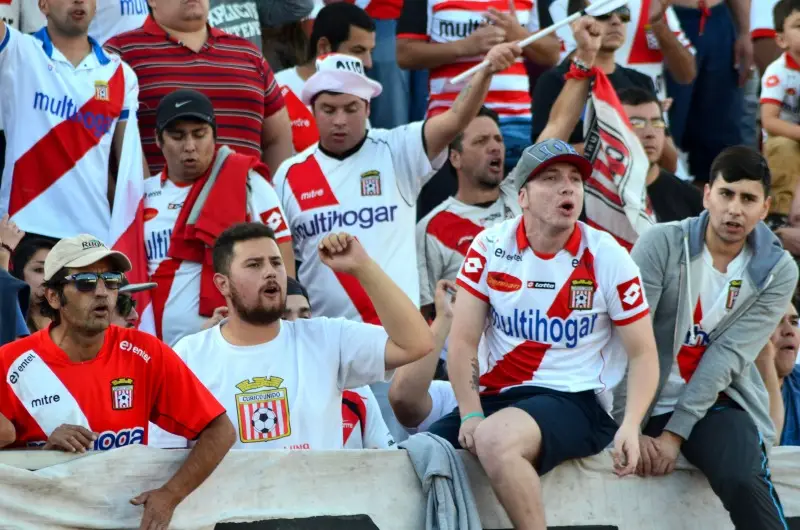 COVID-19: Celebración del Día del Hincha de Curicó Unido fue suspendida