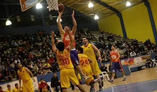 Liceo y Español revivirán el “Clásico del Maule” este sábado en el Gimnasio Abraham Milad