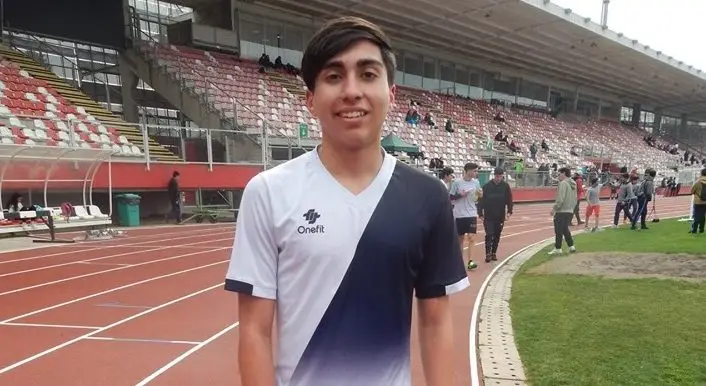 Juegos Deportivos Escolares: Luciano Arriagada campeón nacional en 800 metros planos