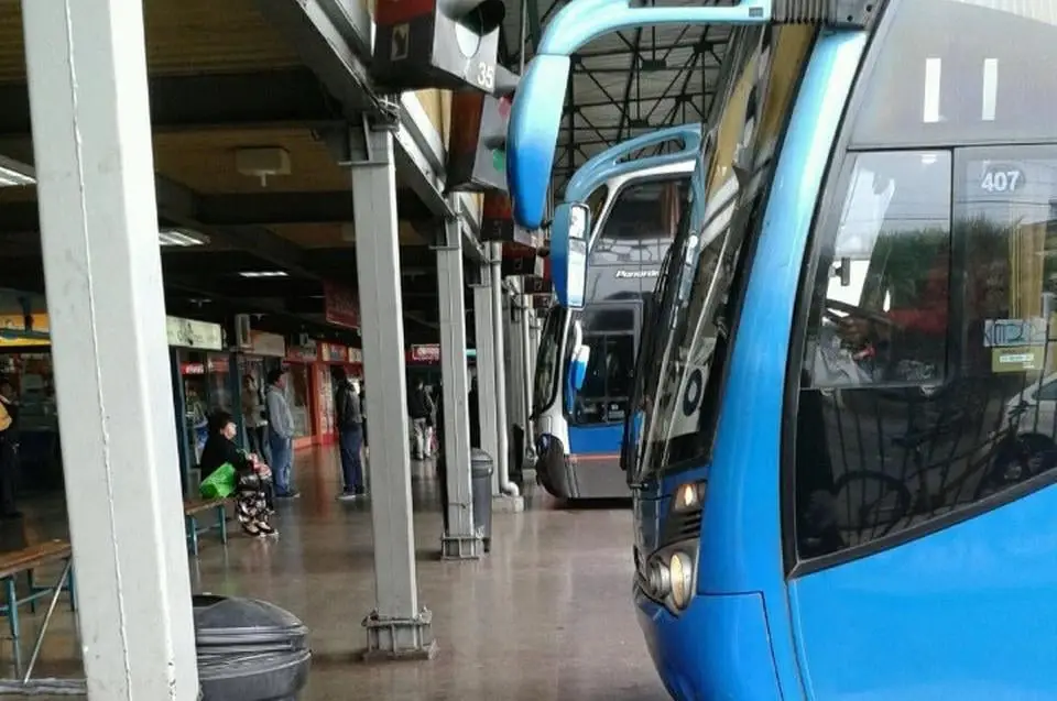 Empresa retomó servicio de bus con ruta entre Llico y Curicó