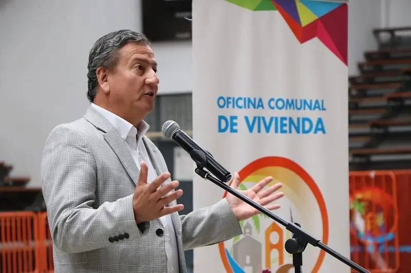 Comuna de San Javier se suma a la suspensión de clases por caso confirmado de coronavirus