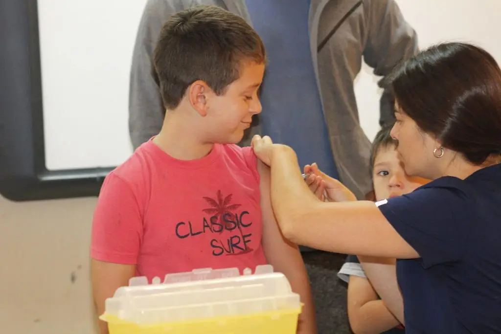 Alcalde de Rauco respondió a dichos de Ministro de Salud sobre cierre de colegios por pandemia