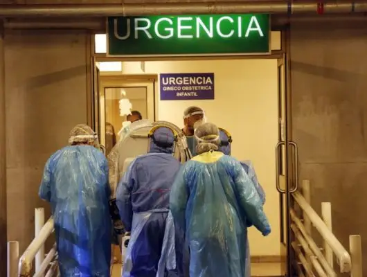 Curicó sobrepasó a la capital regional: 24 casos más que en Talca