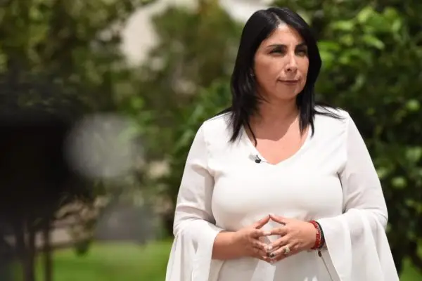 “Lo vamos a evaluar”: Gobierno revisará ley que limita la reelección con retroactividad