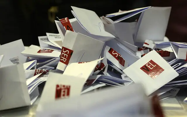 Gobierno ingresó proyecto de votación en dos días para elecciones de abril