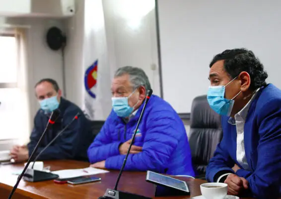 Alcalde de Curicó fue invitado a exponer en San Clemente sobre cómo enfrentar la cuarentena