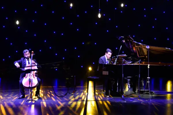 Artistas realizarán un concierto online de cello y piano para el Teatro Regional del Maule