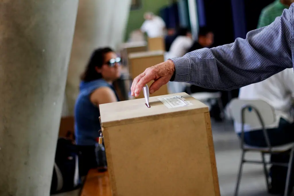 Más de 15 millones de personas están habilitadas para sufragar este domingo