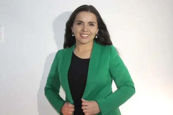 Carolina Muñoz será candidata a alcaldesa de la centro izquierda en Hualañé