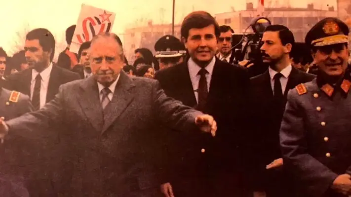 Ministro del Trabajo desmiente supuesta entrega de información de alumnos a la CNI