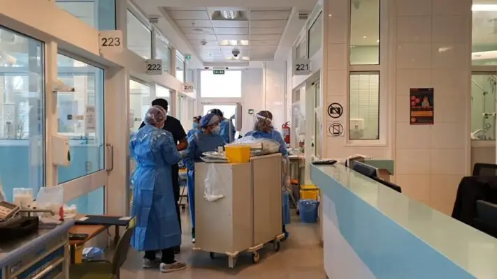 Hospital Regional de Talca aumenta camas UCI para enfrentar demanda por Covid-19