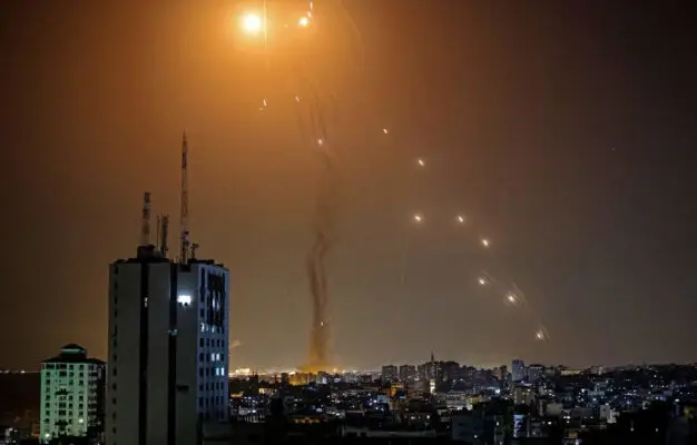 Ejército de Israel señaló que grupos palestinos en Gaza han disparado más de mil cohetes