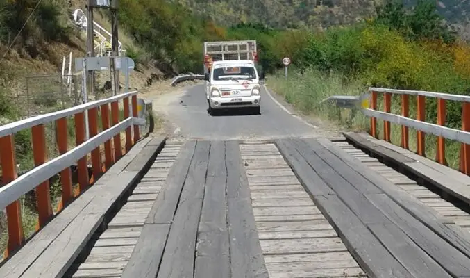 Obras Públicas confirmó reparación de Puente La Palmilla en Rauco