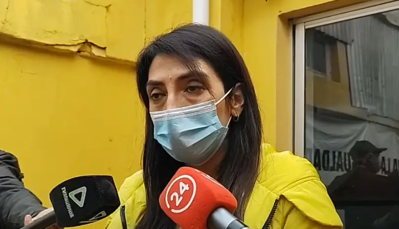Candidata Cristina Bravo entregó apoyo a presunta víctima de violación que denunció a Francisco Pulgar