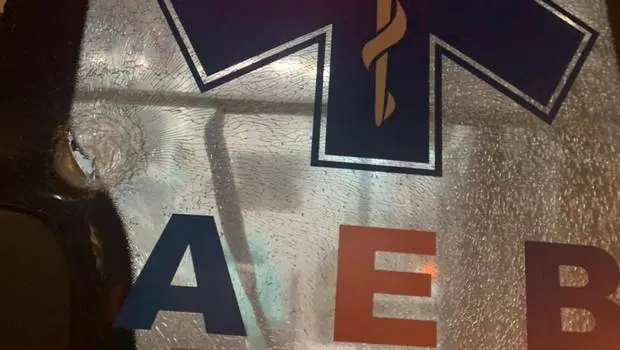Asociación Pesca Maule pidió disculpas por ataque a ambulancia durante protesta en Constitución