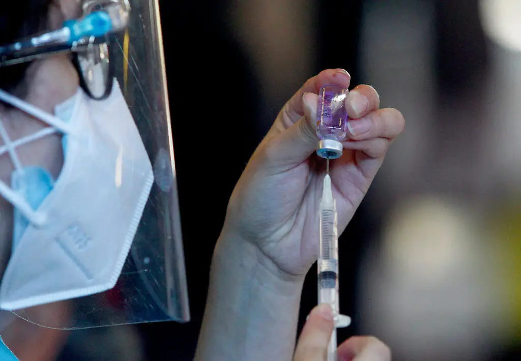 Covid-19: alerta sanitaria entra en su última semana con casi 11 mil activos y 16% de positividad