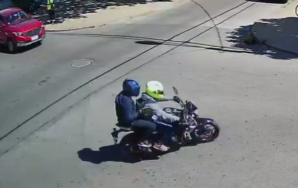 PDI de Curicó busca a sujetos movilizados en moto que asaltaron a conductor