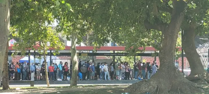 Votantes acusan falta de transporte público para ir a sufragar