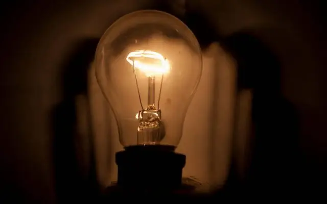 Vecinos de Romeral denuncian serie de microcortes de energía y nula respuesta de CGE