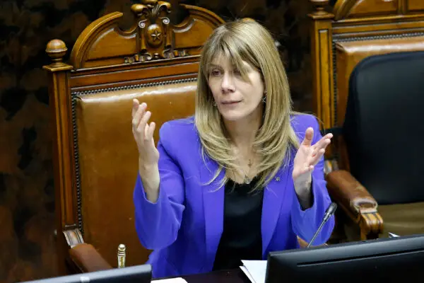 Senadora Ximena Rincón: "Cómo va a sufrir el próximo gobierno, y yo voy a tomar palco"