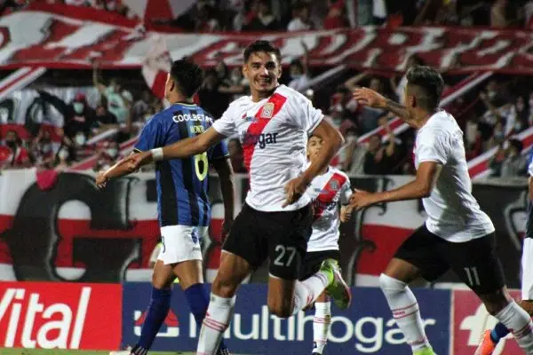 Diego Coelho: “Los equipos grandes no perdonan, será durísimo, pero haremos lo nuestro”