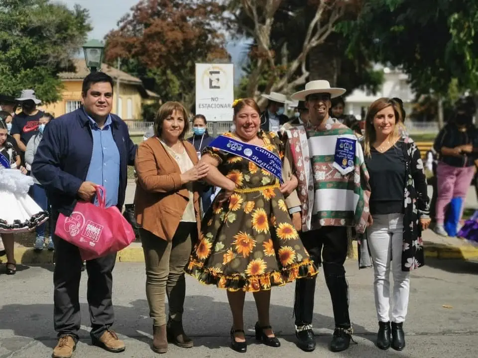 Viviana Díaz y Robinson Silva se coronaron campeones nacionales de cueca inclusiva