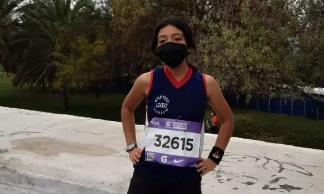 Catalina Pérez logró el 3er lugar en los 10K del Maratón de Santiago