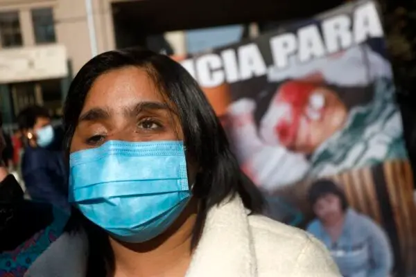 Inició juicio oral contra ex carabinero acusado de cegar con lacrimógena a Fabiola Campillai