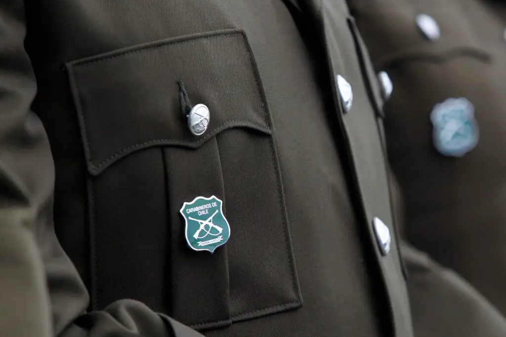 Carabineros dio de baja a sargento segundo de Teno que chocó vehículo mientras conducía ebrio