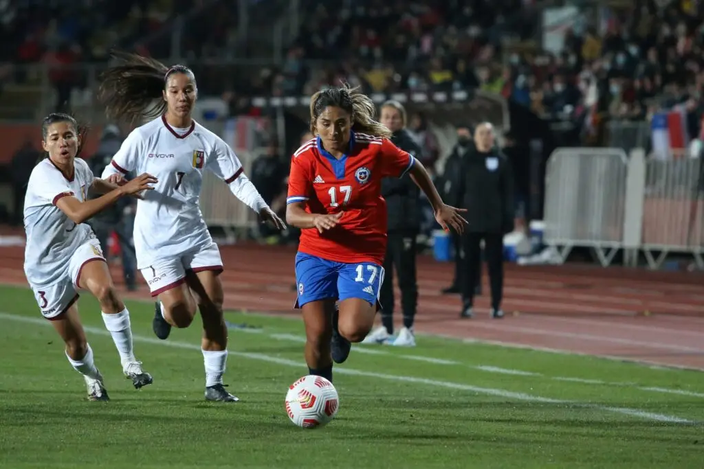 La Roja Femenina vivió una tarde ingrata en Curicó