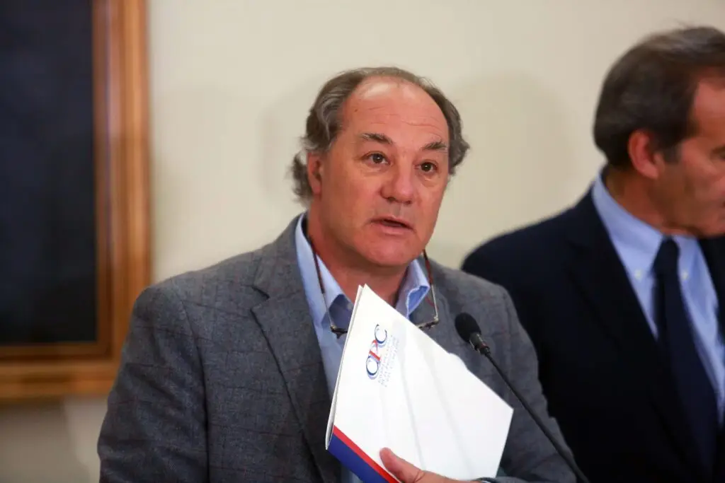 Juan Sutil: "Lamentablemente, hoy Chile no es un país seguro para invertir"
