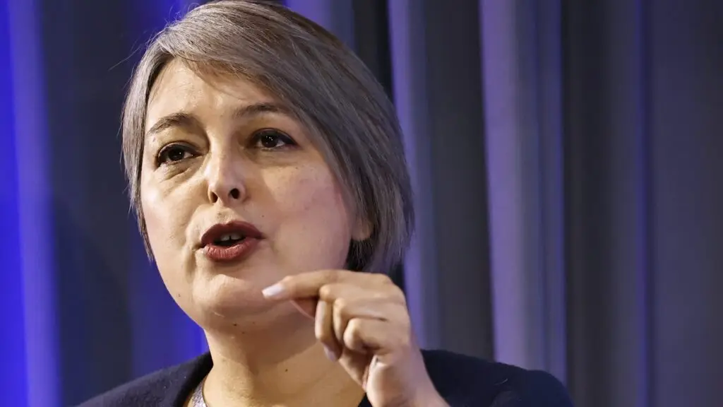 Gobierno asegura que nuevo Bono de Invierno "no tiene relación en absoluto" con el Plebiscito