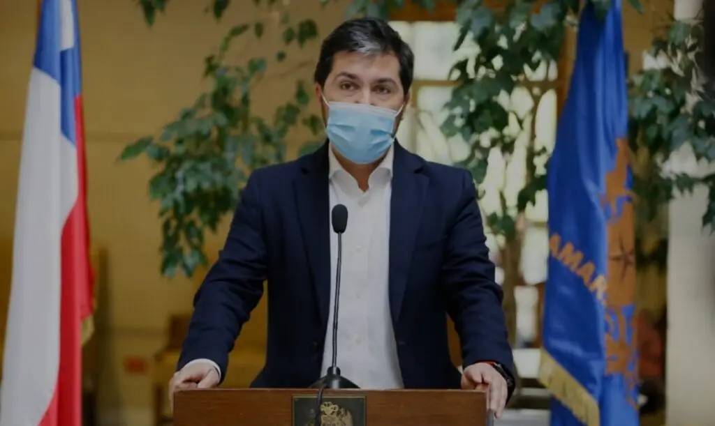 Diputado Hugo Rey insiste en interpelar a autoridades por retraso de entrega del Hospital Provincial de Curicó