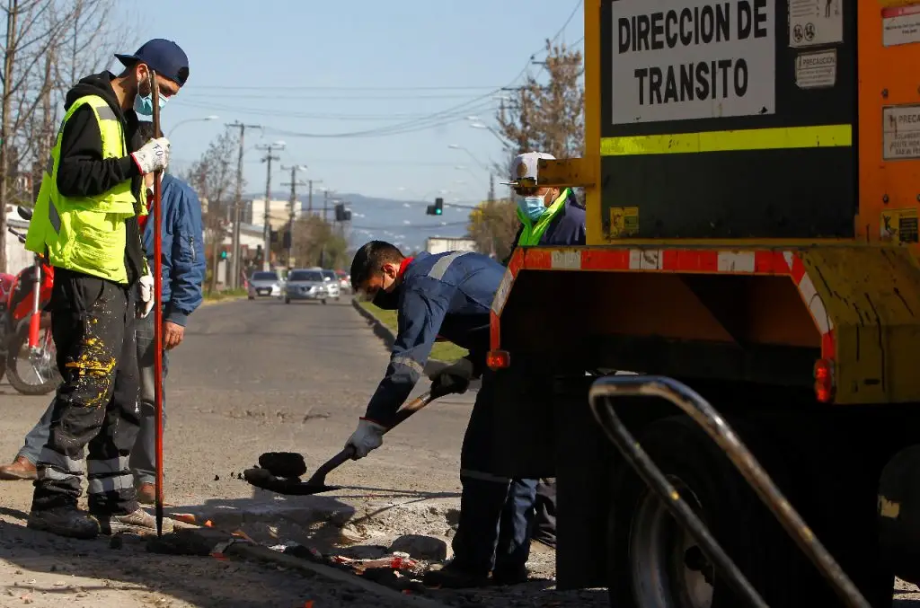 Alcalde anunció reposición de pavimento en calles Sargento Aldea y Vidal en Curicó