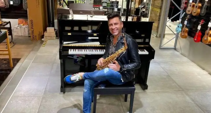 “La música de los festivales en la provincia perfectamente pueden ser con orquestas locales en vivo”