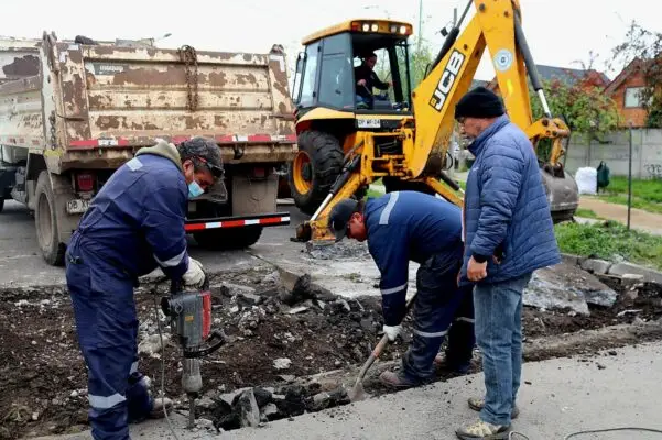 Villa Conavicoop: Reparan rejilla en calle Piloto Marcelo Oxilia