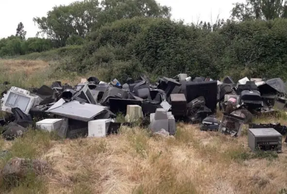 Retiro de chatarra electrónica generó críticas de Teno