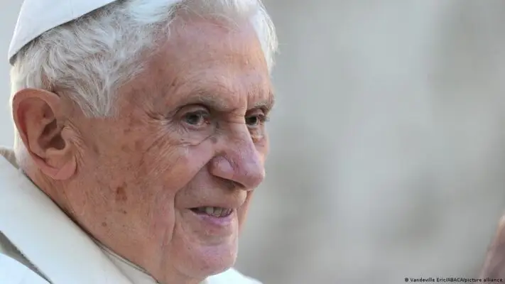 A los 95 años fallece el papa emérito Benedicto XVI