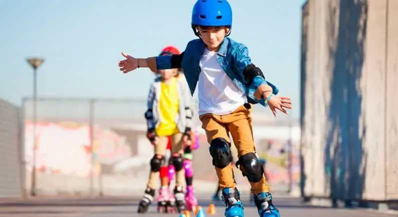 Protege tus rodillas y codos mientras haces deporte